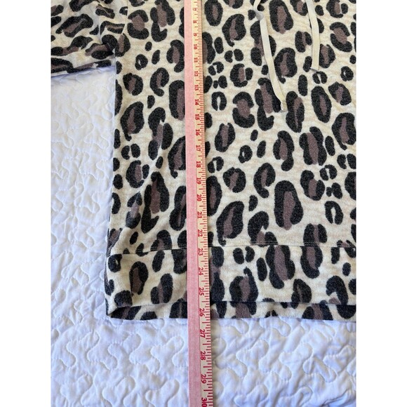 Jaclyn Intimate Brown Soft Leopard Print Drawstring Hooded Sweater size small - Picture 4 of 6